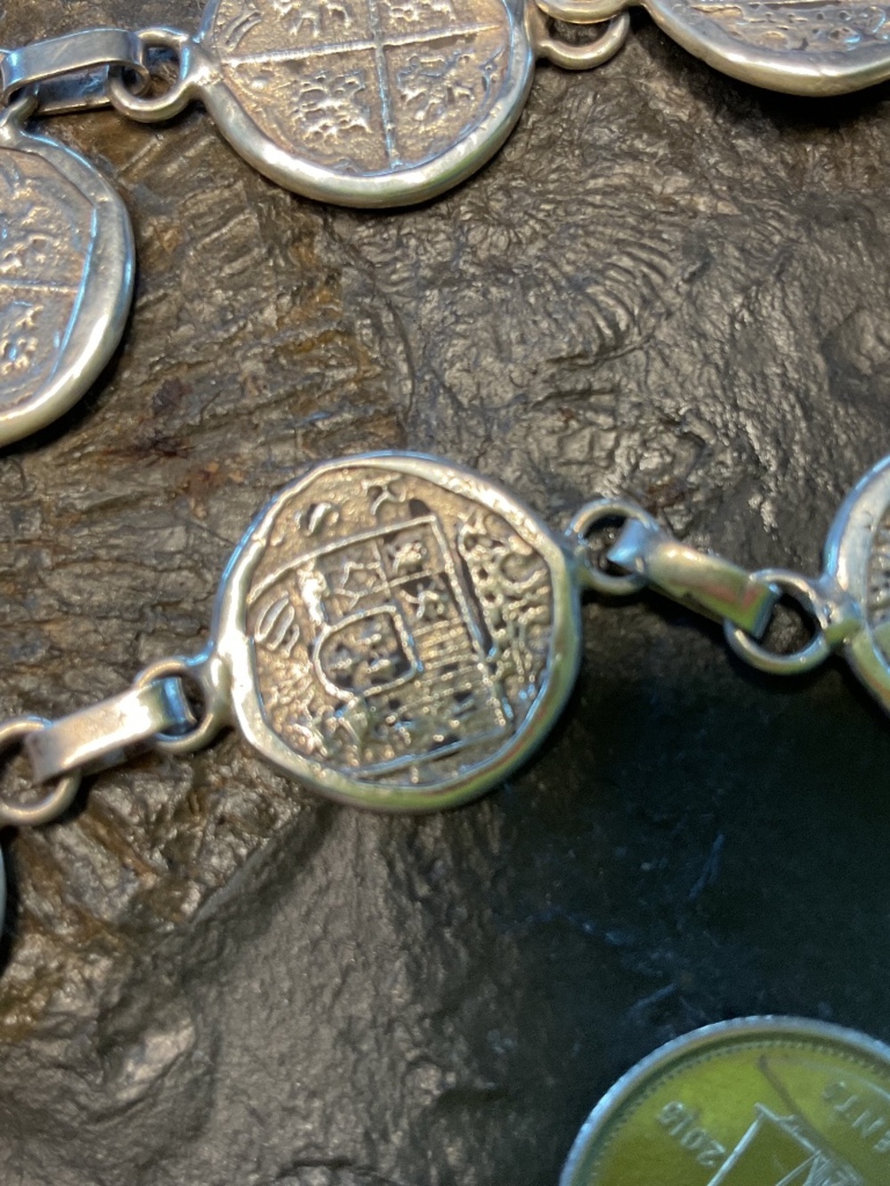 Coin bracelet - Picture 2 of 3
